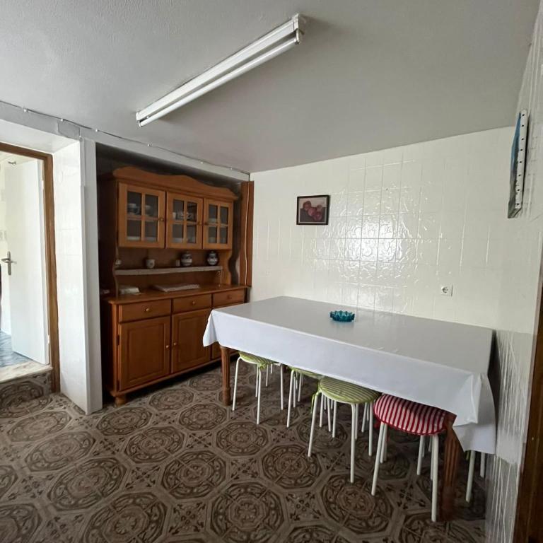 ApartamentosArturo CasaRural Pancarale-Llanes - Six-Bedroom House - 8