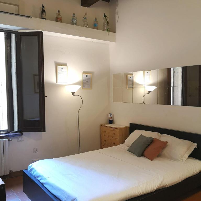 House 58 - Campo dé Fiori - Monolocale - 4