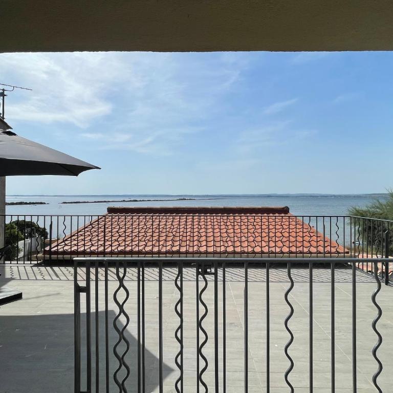 Oasis Cove, maisons au bord de l'eau, plage de Sète - Maison 5 Chambres - 28
