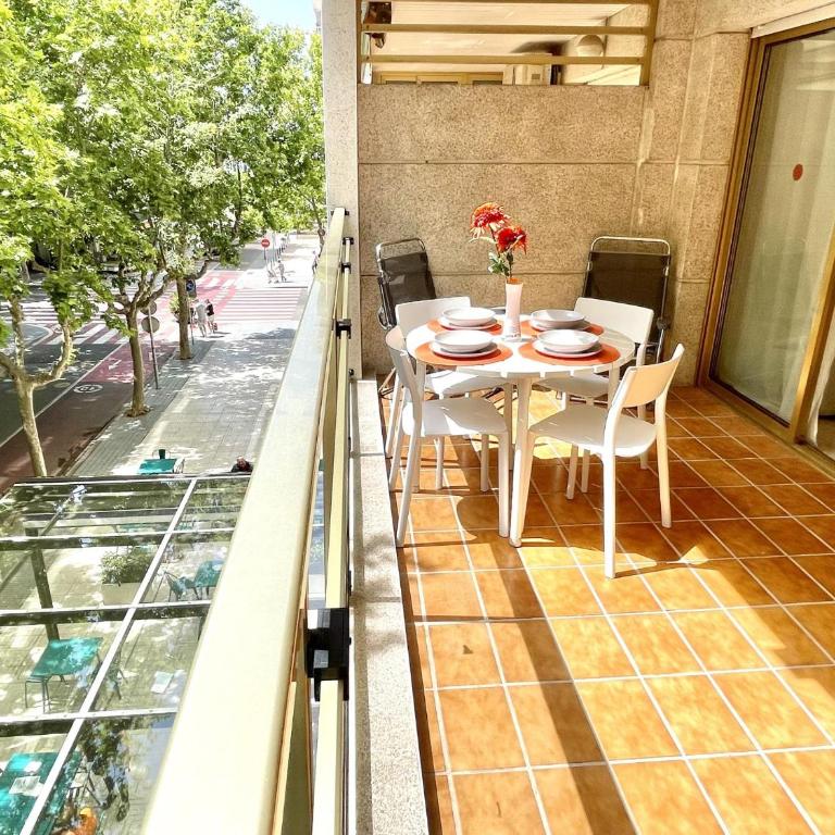 APARTBEACH MICHELANGELO DE LUXE CLIMATIZADO y JUNTO PLAYA 08 - Apartamento - 68