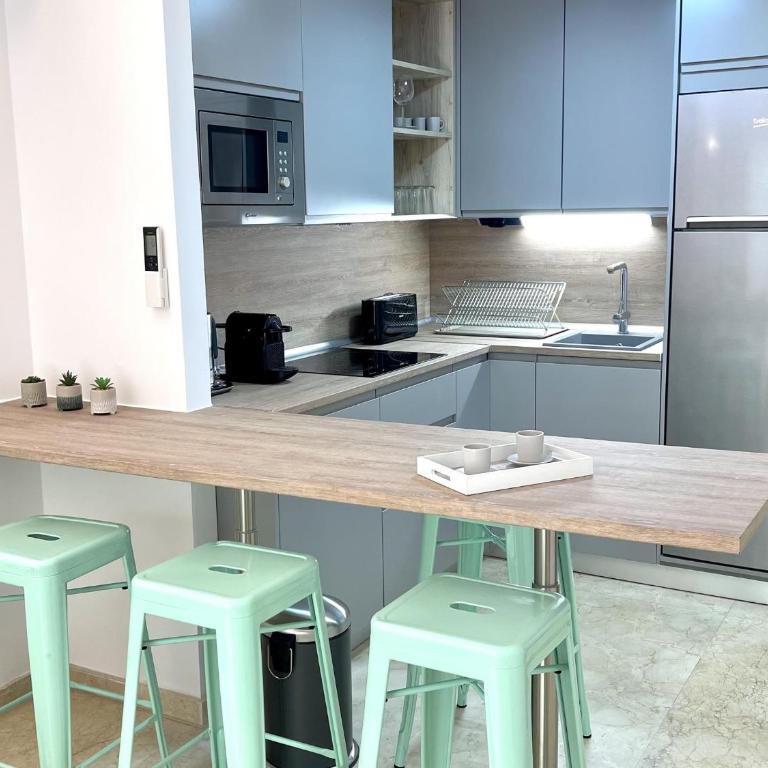 APARTBEACH MICHELANGELO DE LUXE CLIMATIZADO y JUNTO PLAYA 08 - Apartamento - 64