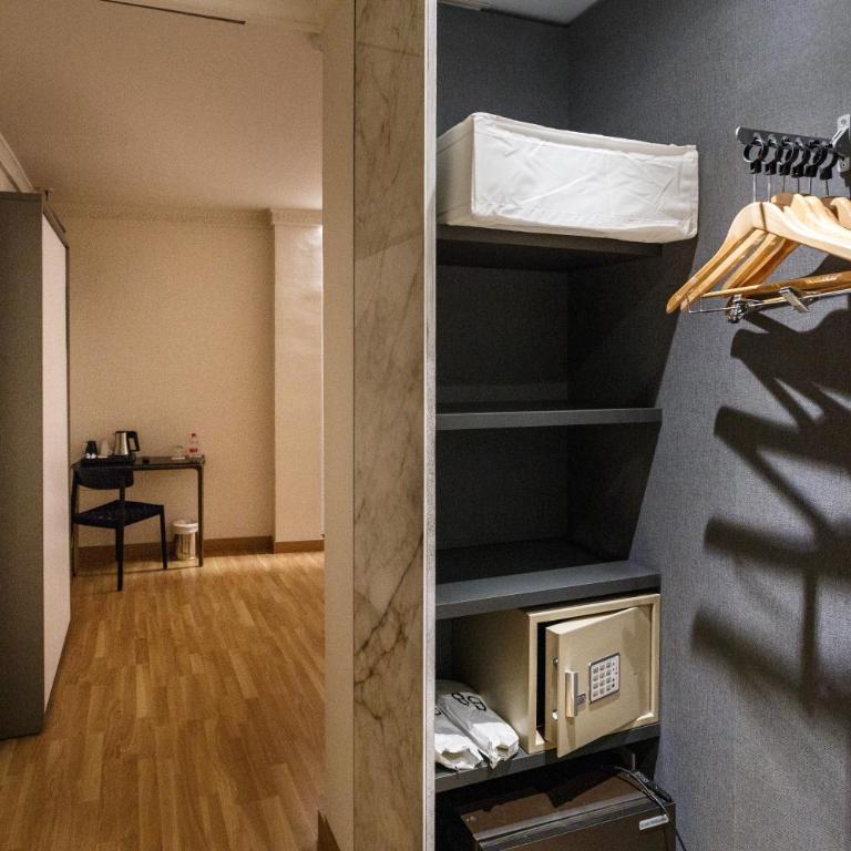 Hotel Dauro Premier - Triple Room - 6