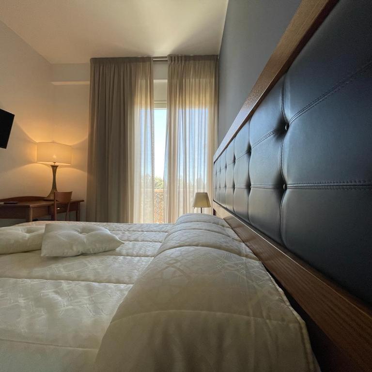 Hotel Posidonia - Camera Matrimoniale con Balcone - 7