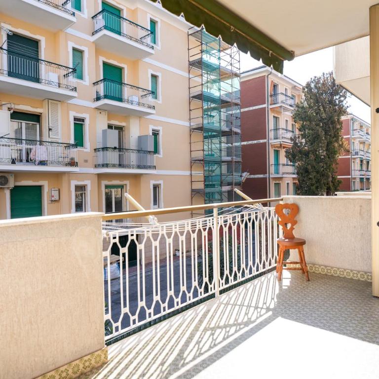 [VIA GENOVA]Tranquillità in centro - FreeParking. - Appartamento con 1 Camera da Letto - 4