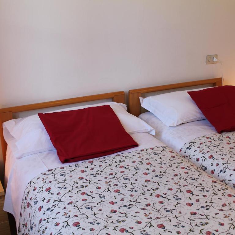 Residence Geranio - Appartamento con 2 Camere da Letto - 2