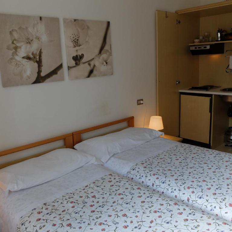 Residence Geranio - Camera Economy Matrimoniale/Doppia con Letti Singoli - 1