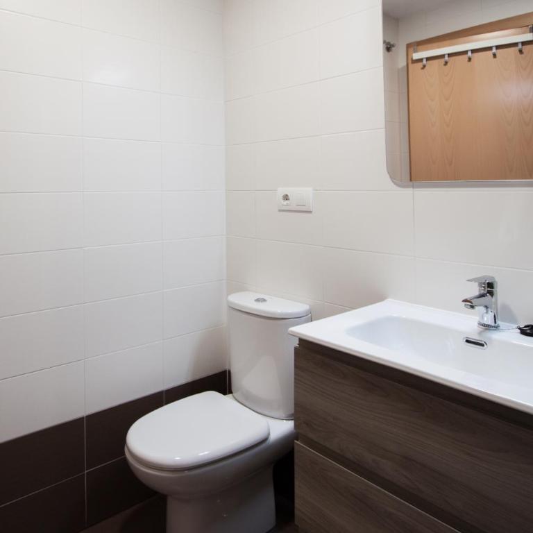 Esguil, apartamento con piscina, a 3 km de la playa VUT-2995-AS - Two-Bedroom Apartment - 6