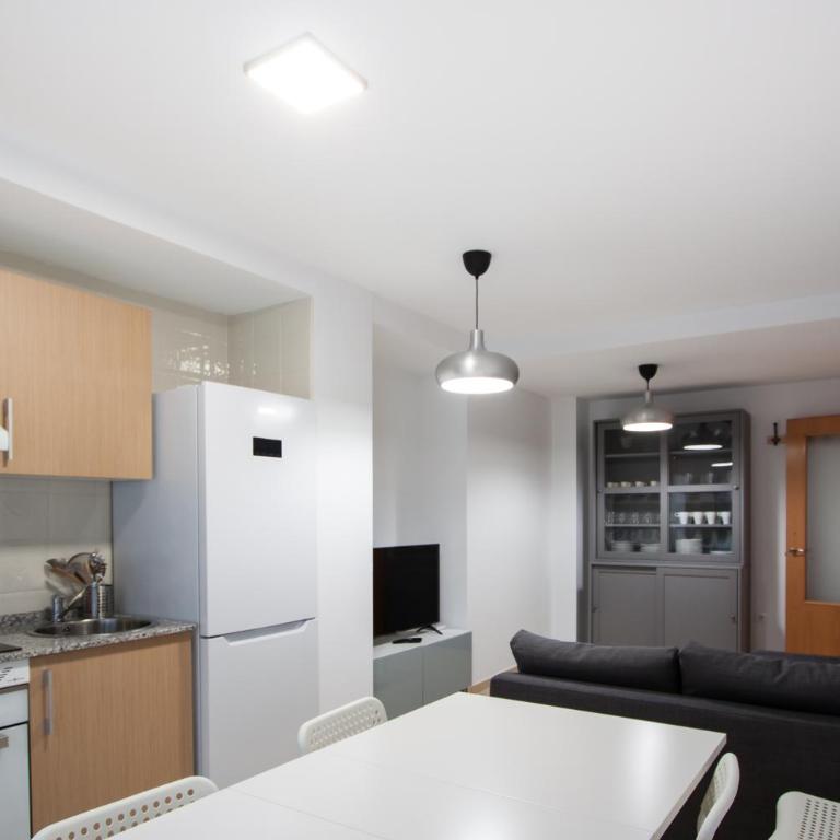 Esguil, apartamento con piscina, a 3 km de la playa VUT-2995-AS - Two-Bedroom Apartment - 7