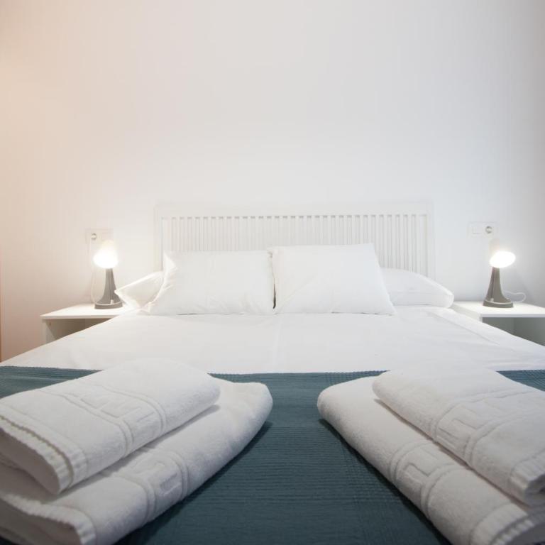 Esguil, apartamento con piscina, a 3 km de la playa VUT-2995-AS - Two-Bedroom Apartment - 14