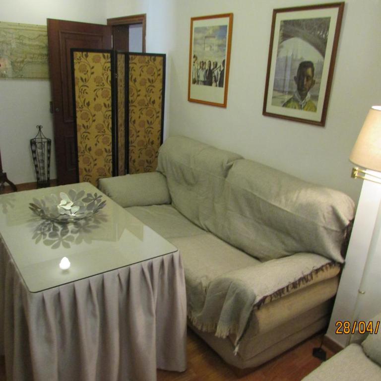 LOPEZ DE GOMARA 57 - Apartamento de 2 dormitorios - 1