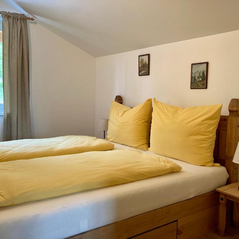 Heissgut - Two-Bedroom Apartment - 6