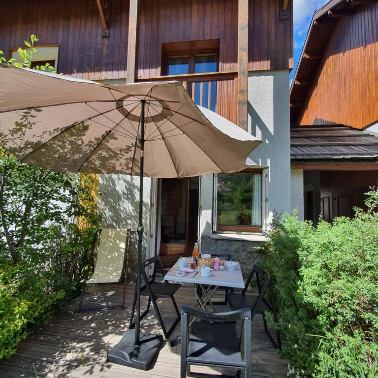 Chalets Jardin Alpin by Mountain Collection Immobilier - Appartement avec Vue sur la Montagne - 21