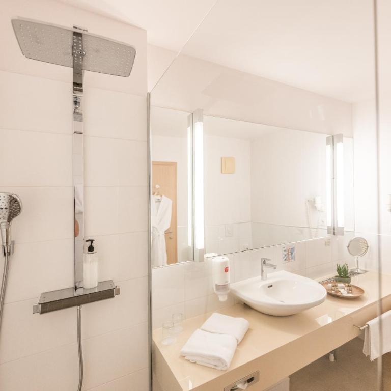 Hotel und Therme NOVA - Deluxe Doppelzimmer - 3