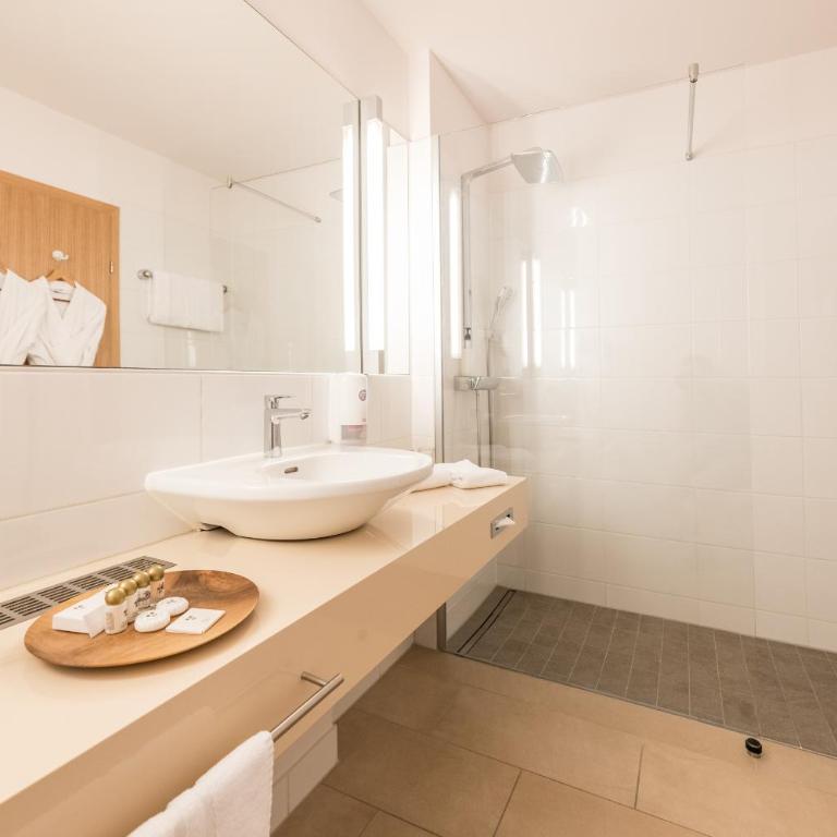 Hotel und Therme NOVA - Deluxe Doppelzimmer - 2