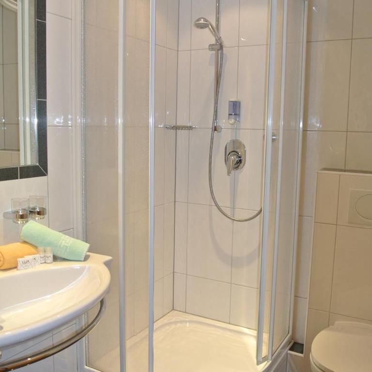 Hotel Garni Central - Zimmer - Studios - Apartments - Apartment mit 2 Schlafzimmern - 7