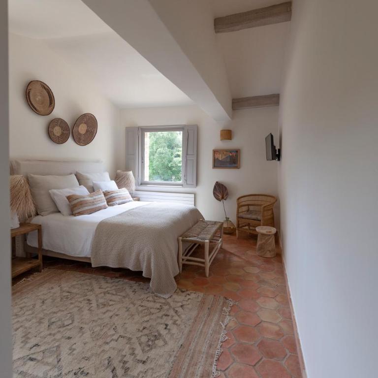 Domaine de la Xavolière - Chambre Double - Vue sur Piscine - 2