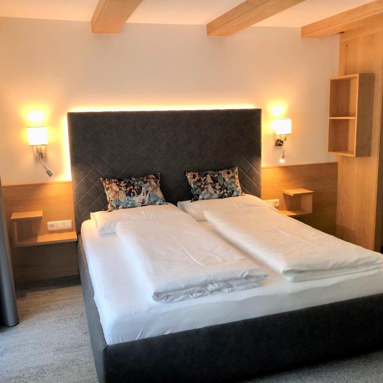 Hotel Garni Central - Zimmer - Studios - Apartments - Apartment mit 1 Schlafzimmer - 1
