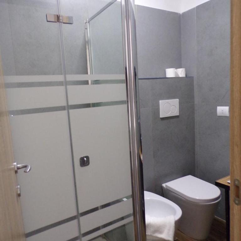 Hotel Nord Est - Quadruple Room - 2