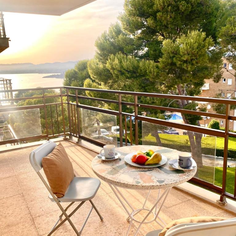 Sea view apartment Cap Salou Costa Dorada CYE - One-Bedroom Apartment - 5