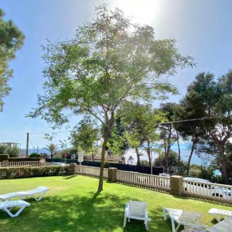 Sea view apartment Cap Salou Costa Dorada CYE - One-Bedroom Apartment - 26