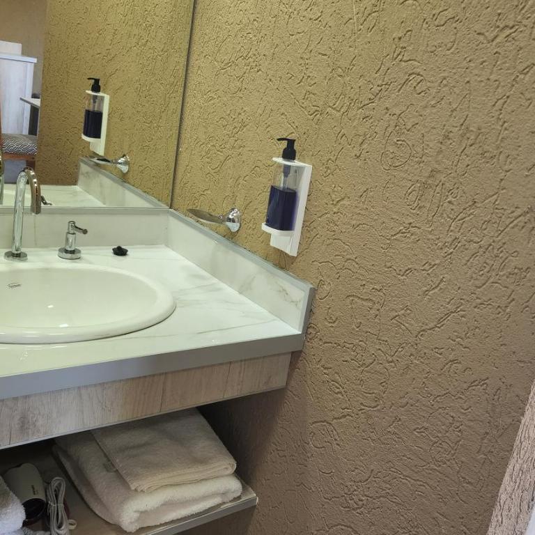 Los 4 elementos - Deluxe Quadruple Room - 2