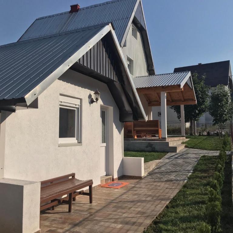 Kosta’s apartments - Bungalov - 1