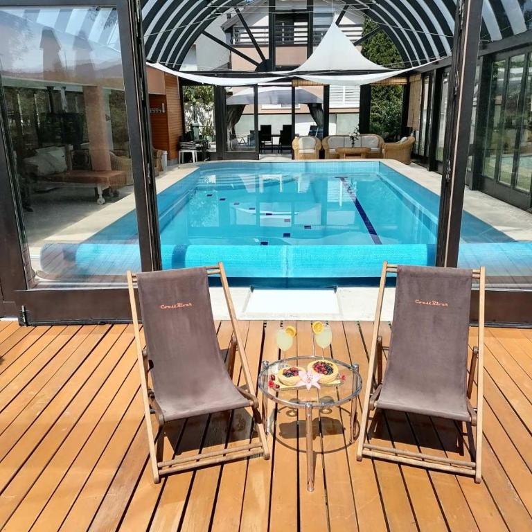 Deluxe Villa Coast River Sarajevo - Kuća s 5 Spavaćih Soba - 21