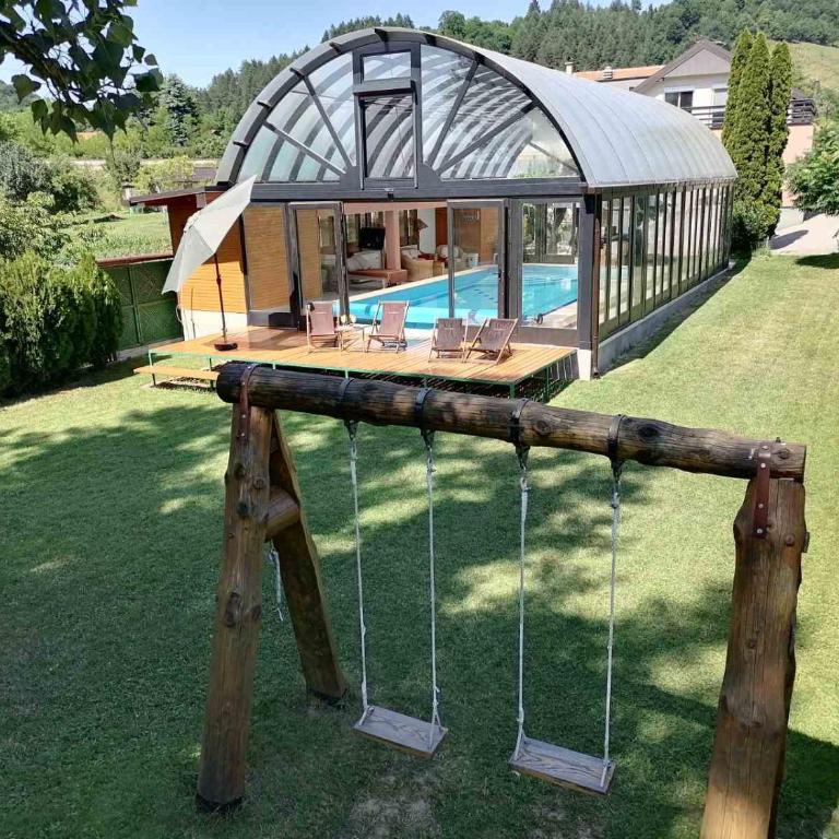 Deluxe Villa Coast River Sarajevo - Kuća s 5 Spavaćih Soba - 19