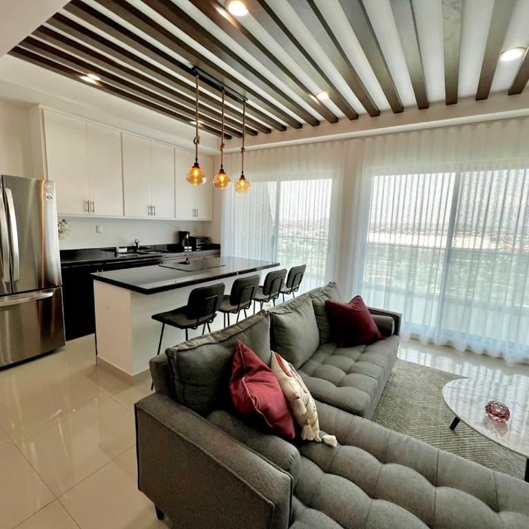 The One D16 Sobre el Malecón Vista al Estadio de Baseball - Two-Bedroom Apartment - 12