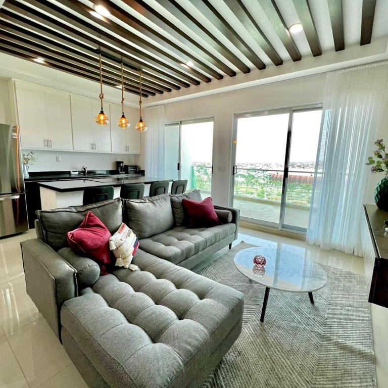 The One D16 Sobre el Malecón Vista al Estadio de Baseball - Two-Bedroom Apartment - 1