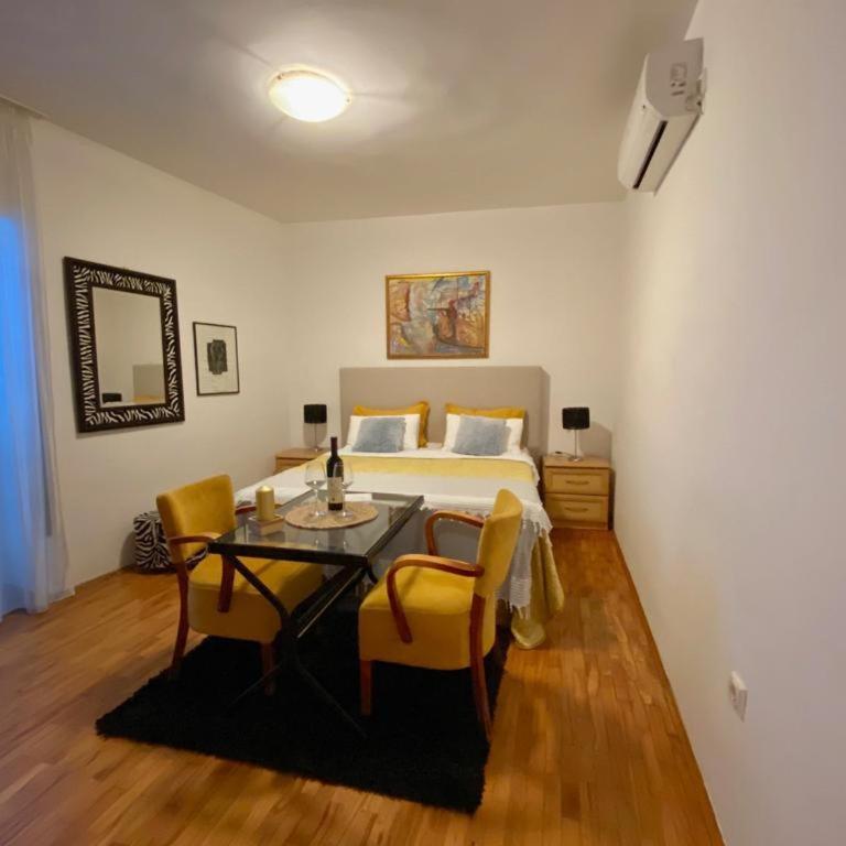 Apartments Nautica - Studio with Garden View - 4