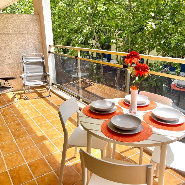 APARTBEACH MICHELANGELO DE LUXE CLIMATIZADO y JUNTO PLAYA 08 - Apartamento - 40