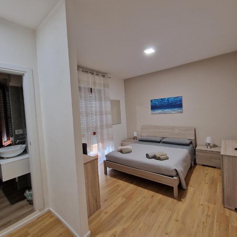 The Shell Guest House - Camera Matrimoniale con Bagno Privato - 2