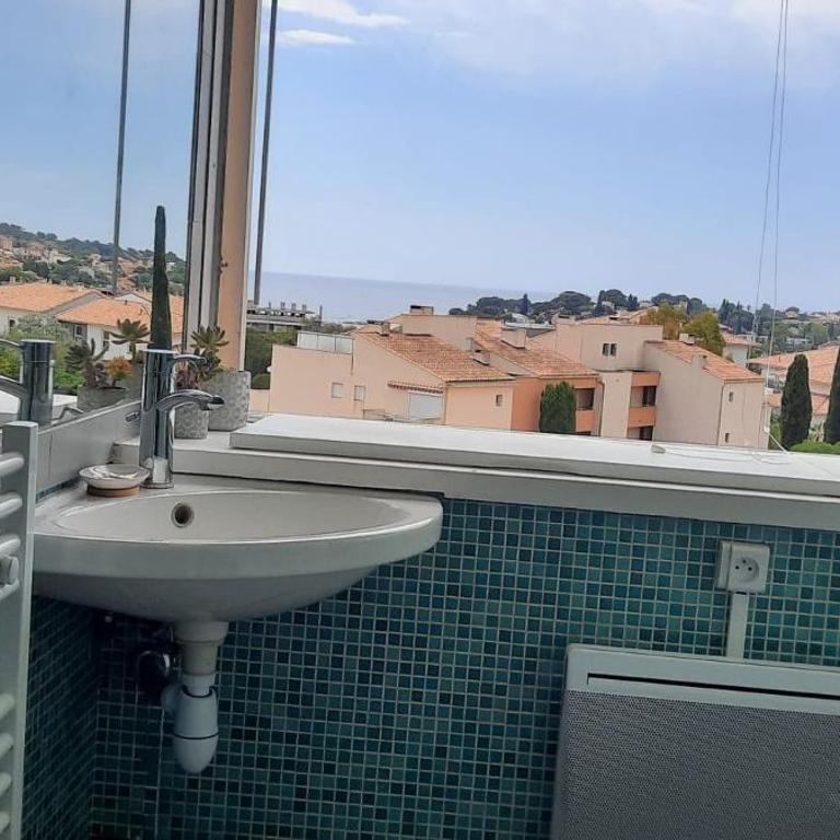 Superbe appartement avec balcon vue mer ! - Appartement 1 Chambre - 9