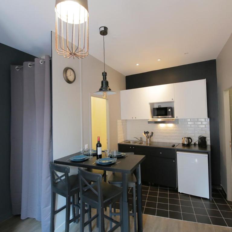 Le Zen, T2 chic et cosy, wifi par SOVALFI - Apartamento de 1 dormitorio - 21