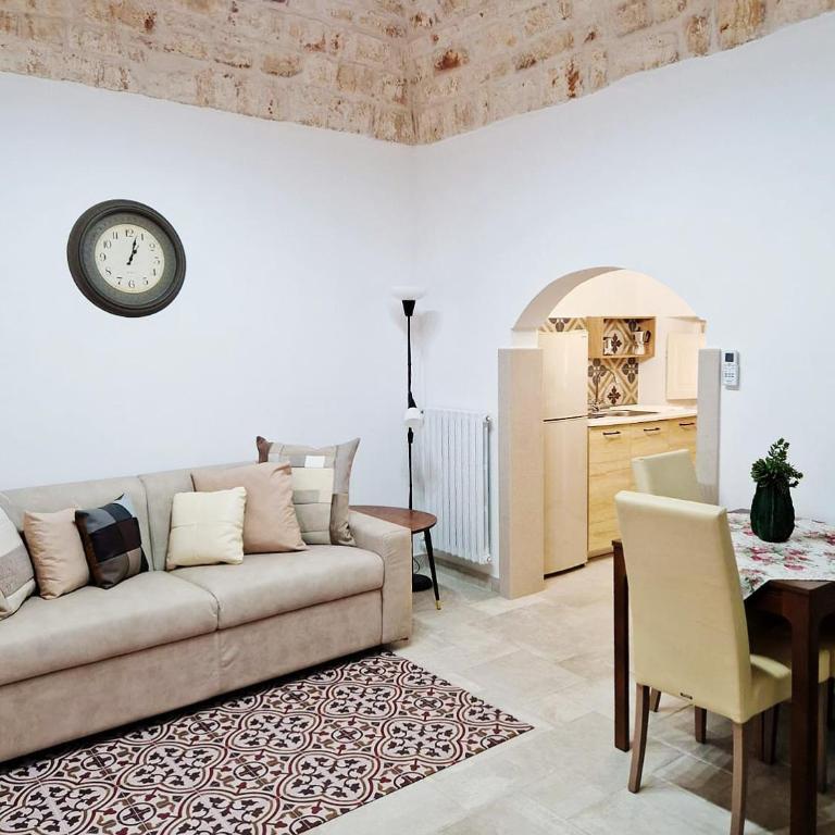 Dimora Biancodoro - One-Bedroom House - 13