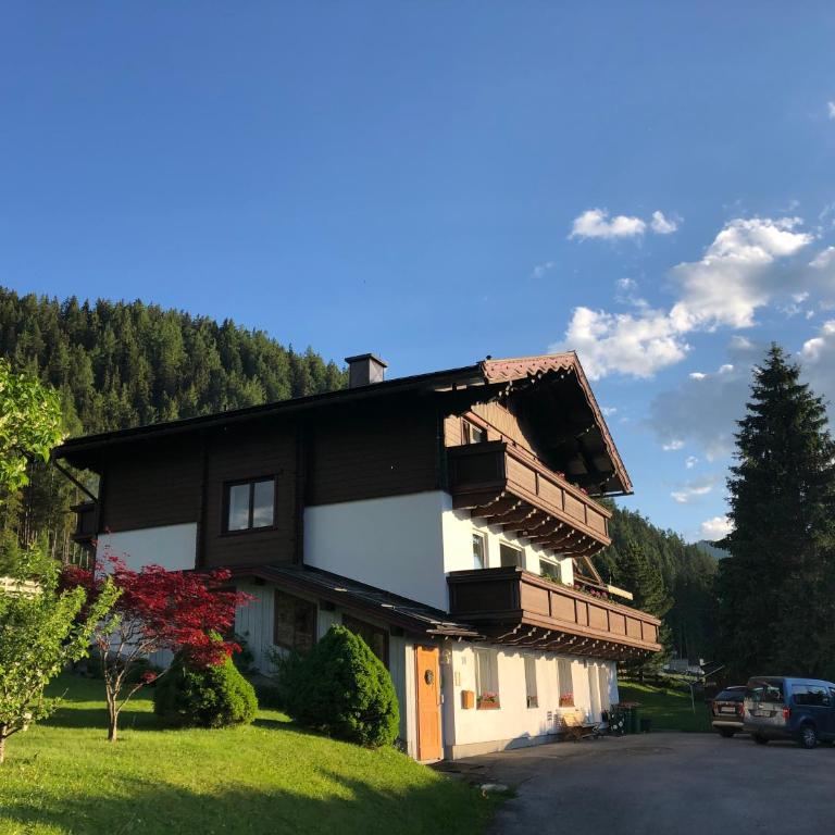 Appartements Wilma - Apartment mit Blick auf die Berge - 1