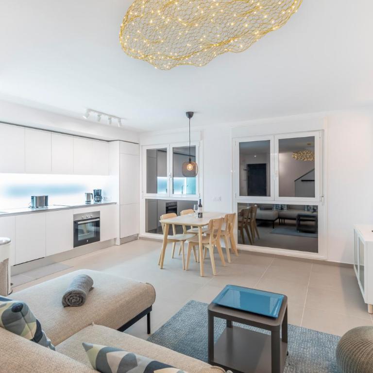 MEDANO4YOU Vitamin Sea Penthouse - Apartamento con vistas al mar - 33