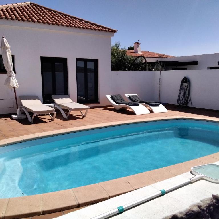 SURFWHITEHOUSE - Three-Bedroom Villa - 82