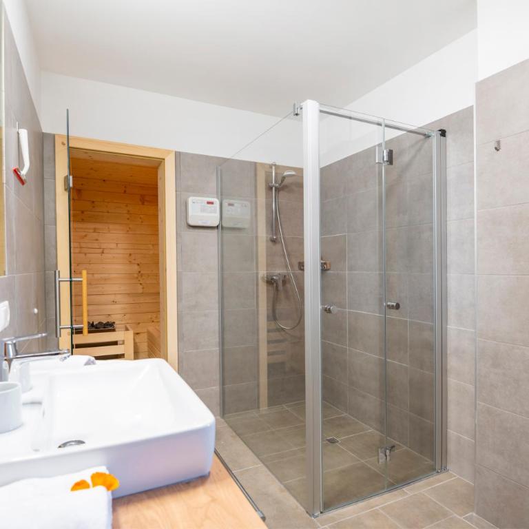 Chalet Dorf Wagrain Alpenleben by AlpenTravel - Chalet mit 3 Schlafzimmern und eigener Sauna - 3
