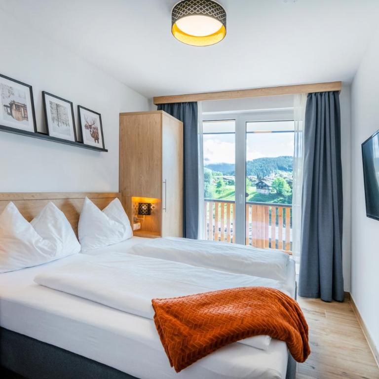 Chalet Dorf Wagrain Alpenleben by AlpenTravel - Chalet mit 3 Schlafzimmern und eigener Sauna - 1