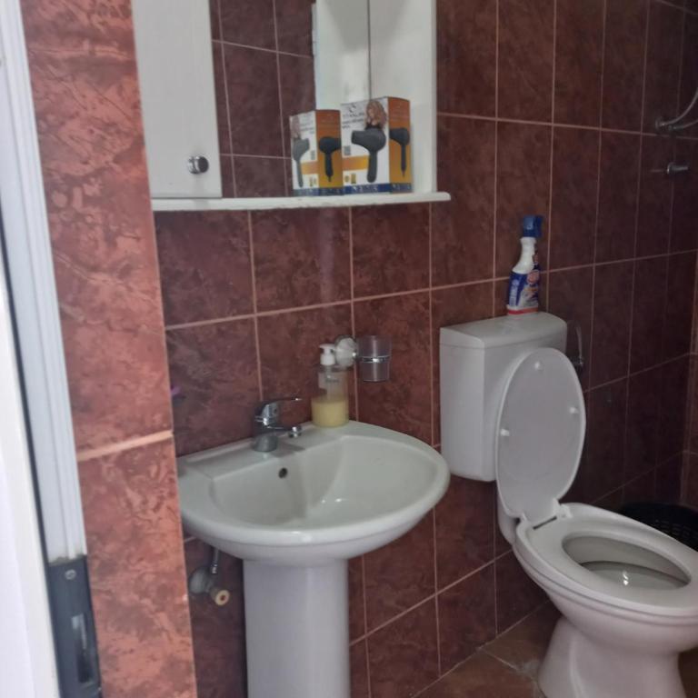Apartments Antigona Old Town - Deluxe Double Room with Sea View - 3