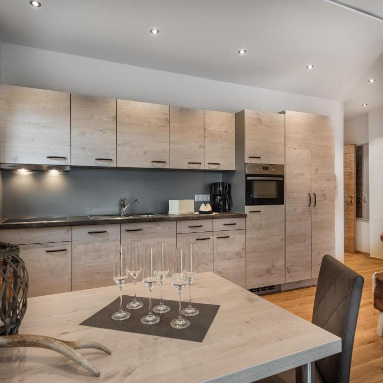 Ladinger, Landhaus - Apartment mit Terrasse - 6