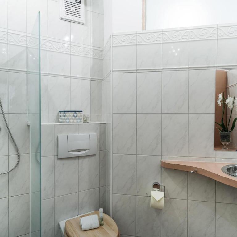 Ladinger, Landhaus - Apartment mit 3 Schlafzimmern und Bad - 7