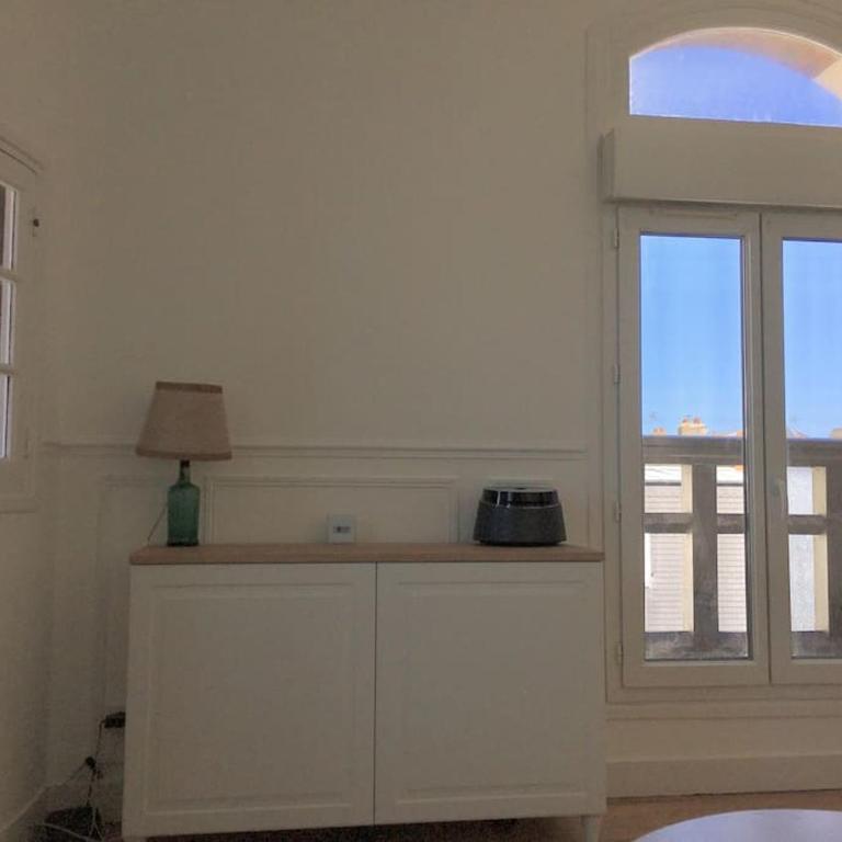Bel appartement vue mer centre-ville, face plage - Appartement 2 Chambres - 17