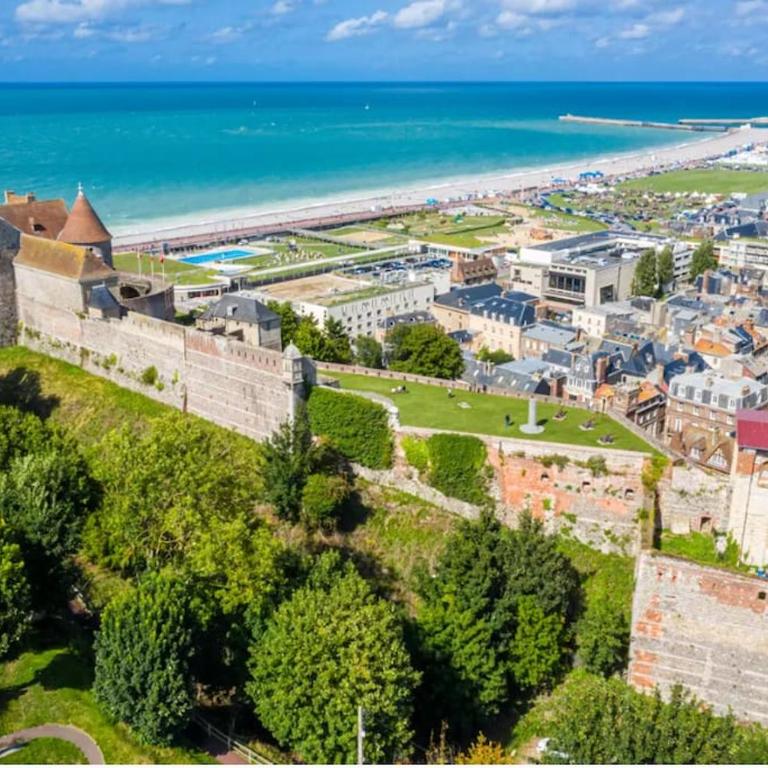Bel appartement vue mer centre-ville, face plage - Appartement 2 Chambres - 42