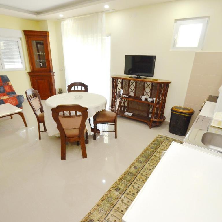 Apartments Rajsko Mjesto - Apartman sa Terasom - 3