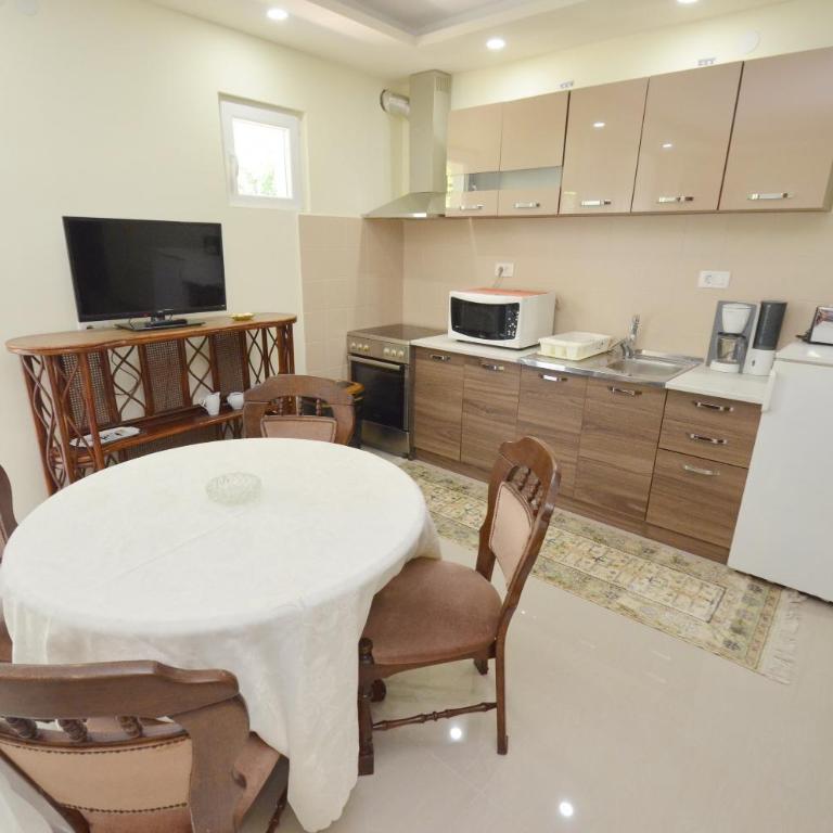 Apartments Rajsko Mjesto - Apartman sa Terasom - 5