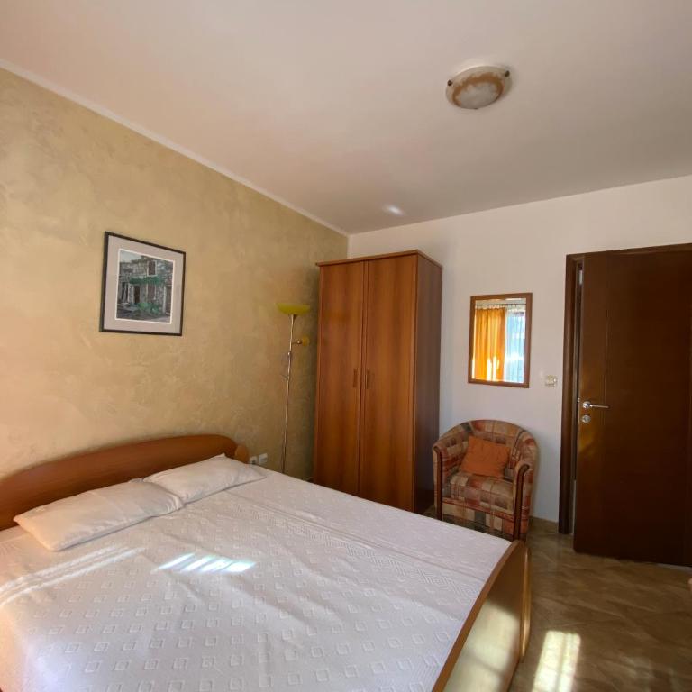 Apartments Savina Smjestaj - Deluxe Doppelzimmer mit Balkon - 7