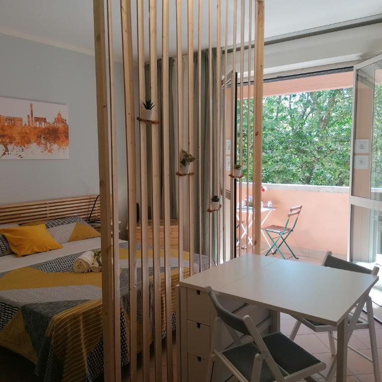 Area33 Guest House - Studio with Balcony - 1